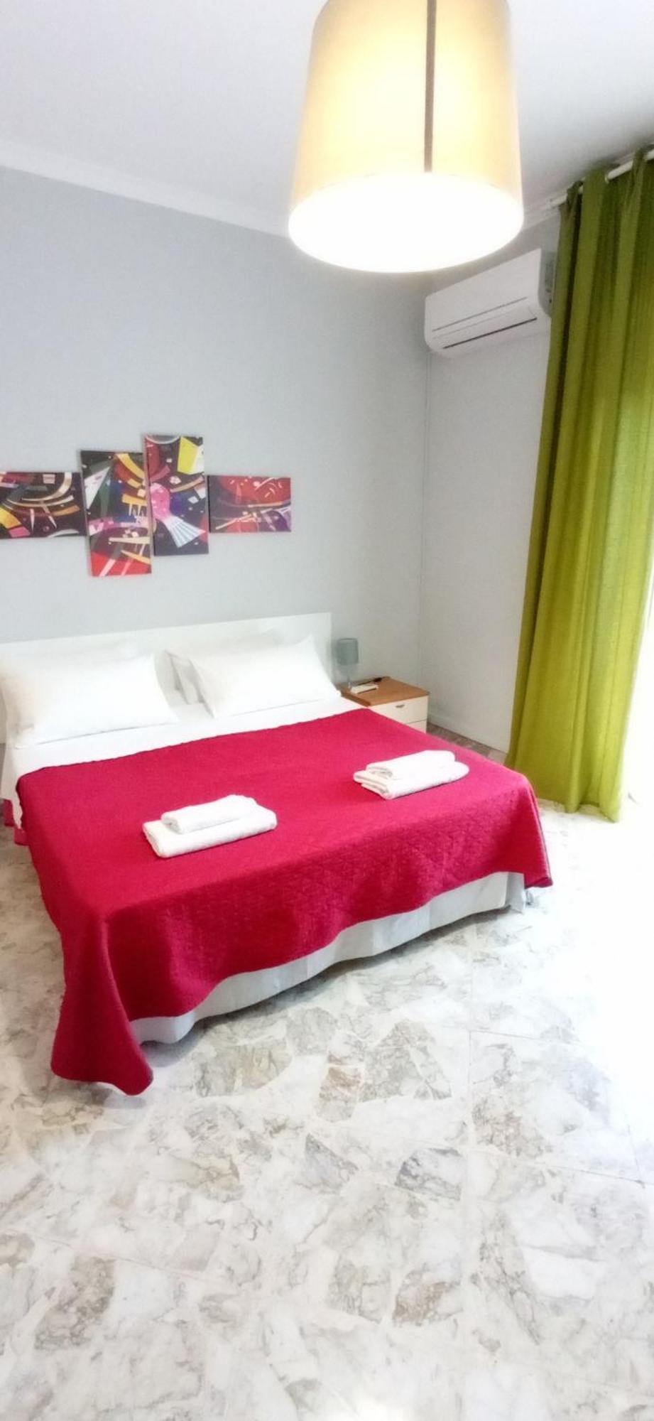 Doppelzimmer mit Balkon